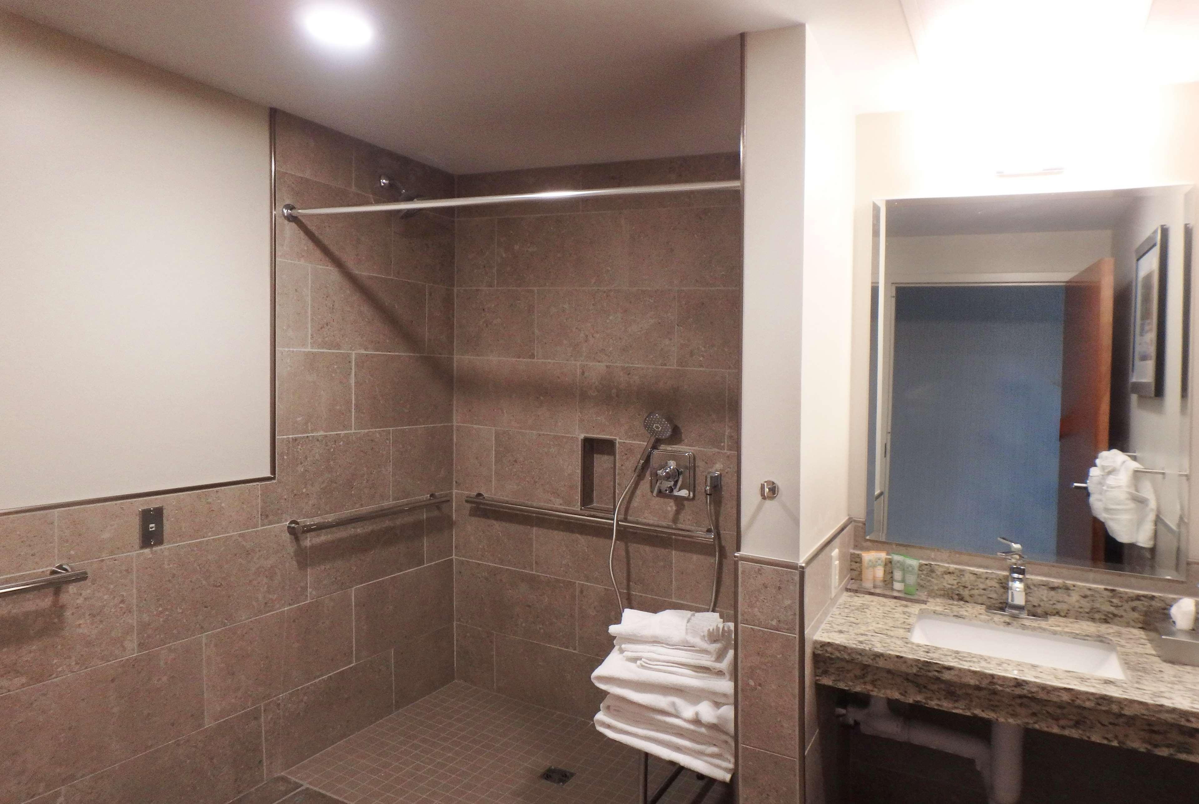 Wyndham Garden State College Boalsburg