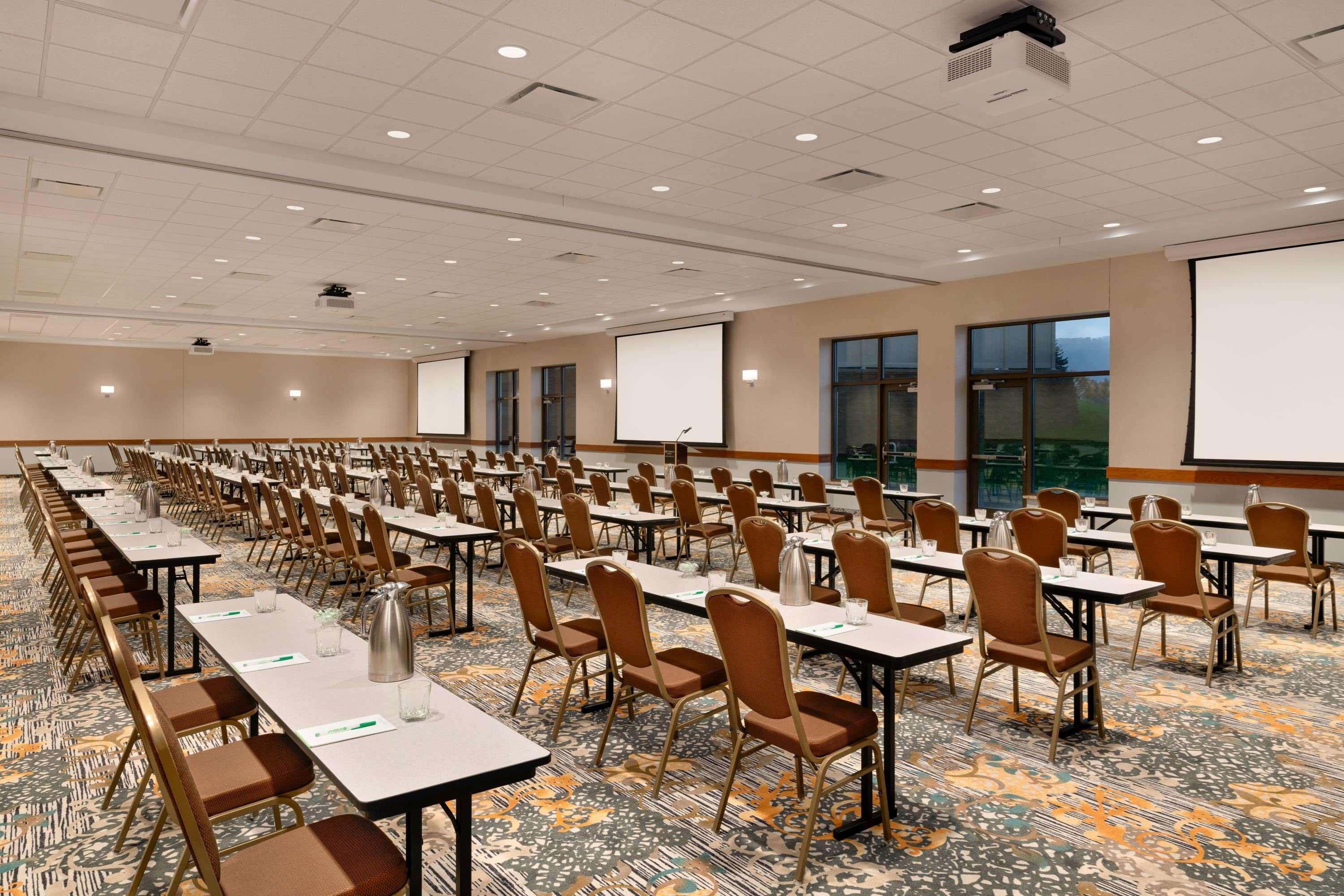 Wyndham Garden State College Boalsburg